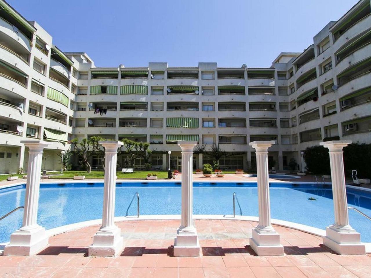 Apartamento Familidays 012 Marathon Salou Exterior foto